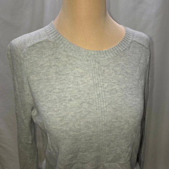 ABERCROMBIE & FITCH Classic Grey Sweater - Size Small - Excellent Condition - Picture 3 of 8